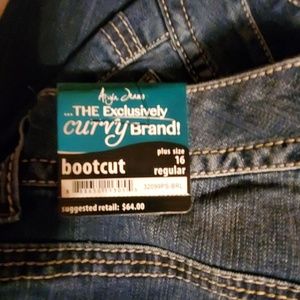 Ariya Jeans - Brand new ariya Jean's size 16 reg bootcut Ariya Jeans - Brand new ariya Jean's size 16 reg bootcut